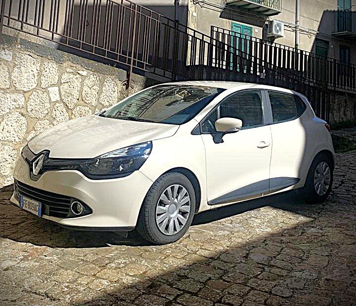 Tour Virtual Macchina in vendita